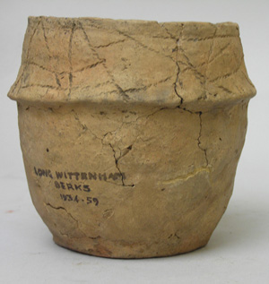 Collured Urn